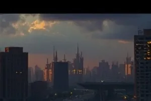 《长夜拾光》深夜书房里台灯与摊开的手稿